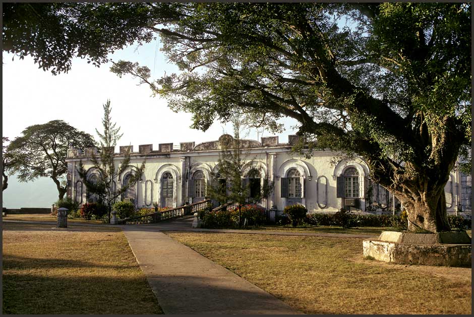 1973-17-057-Web-MonteFort.jpg